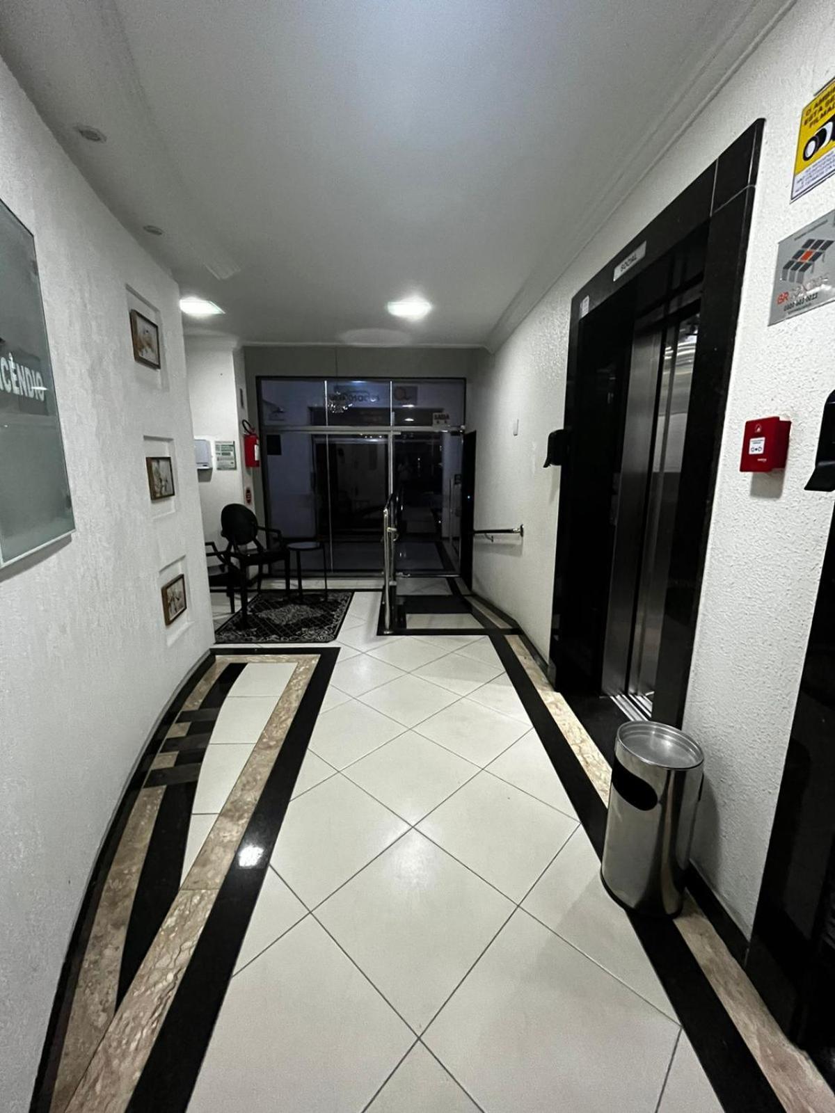 Apartamento Central Proximo Da Praia E Atlantico Shopping Balneário Camboriú Exteriör bild